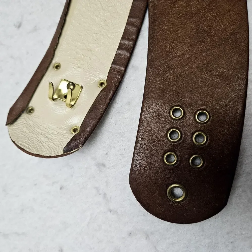 Vintage Brown Leather Waist Belt Size 26 Gold Buckle Roger Van S Classic‎ Clover
